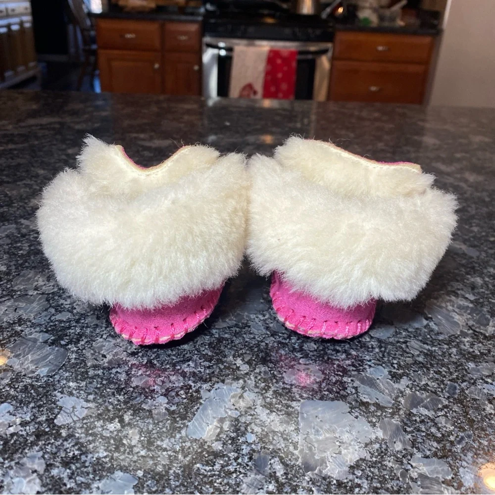 Tucker & Tate Genuine Leather Fur Lined Baby Moccasins Pink Size Small